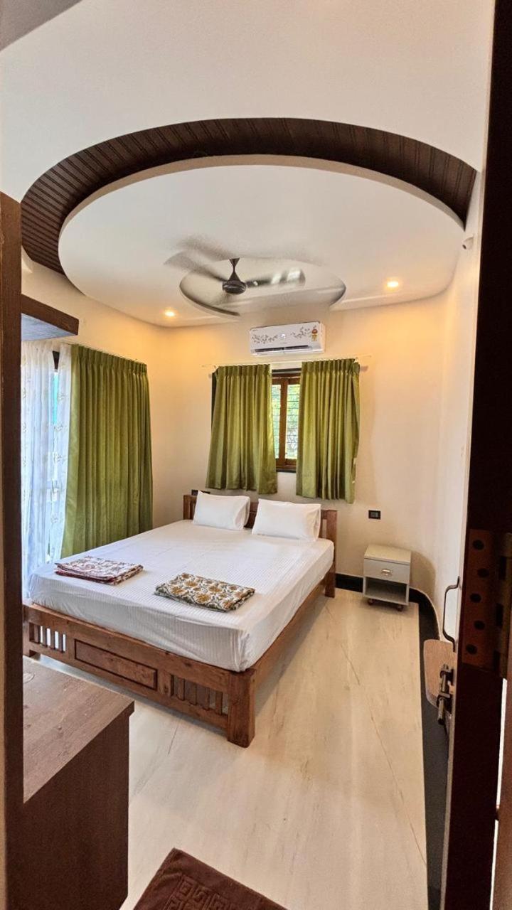 Arjun Homestay Хампі Екстер'єр фото